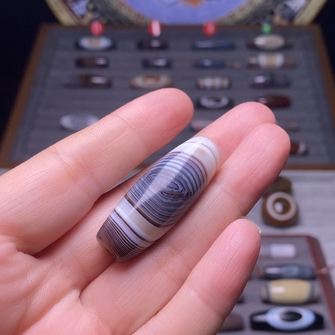 杯***玛瑙/玉髓未镶嵌珠宝半成品