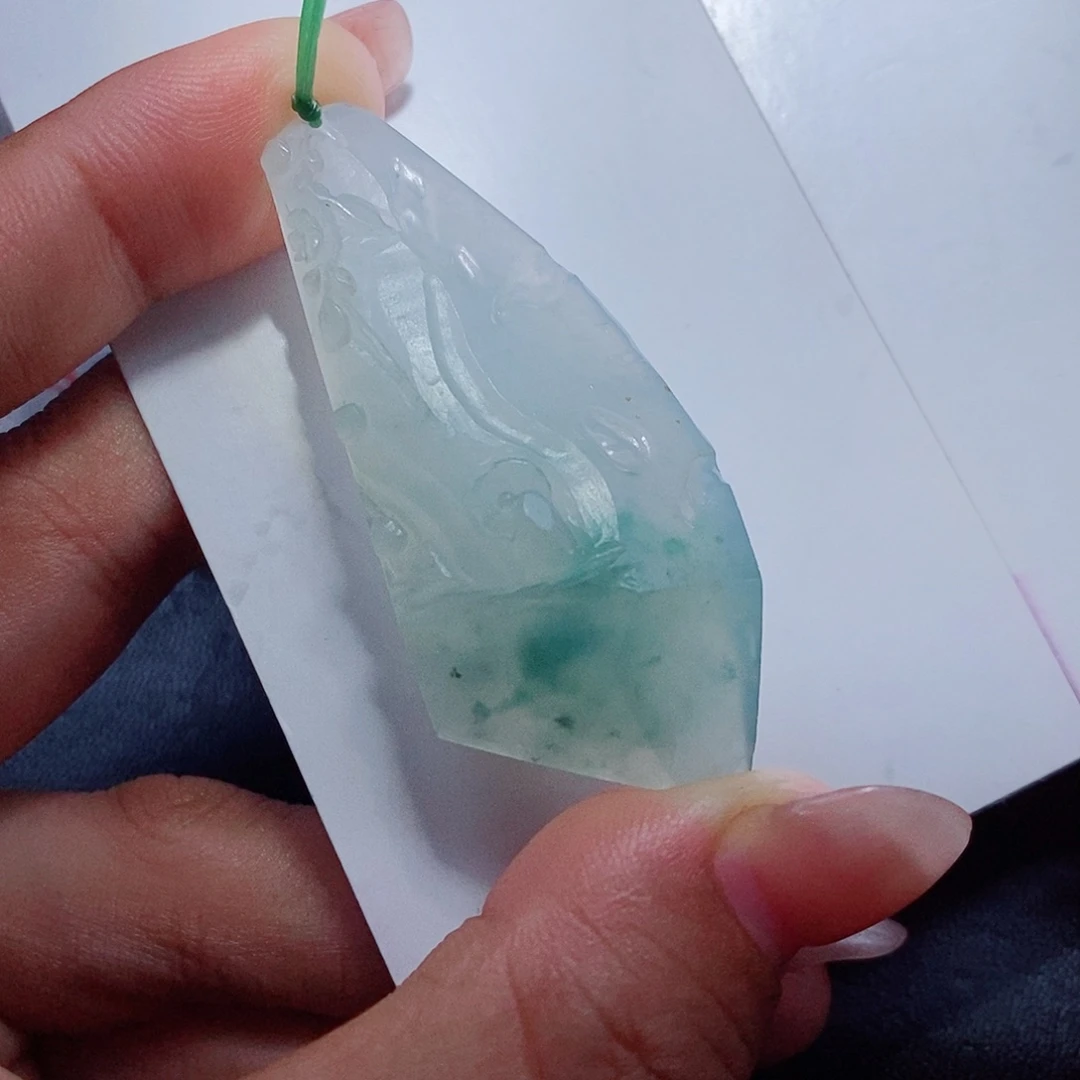贝***壳未镶嵌定制翡翠翡翠