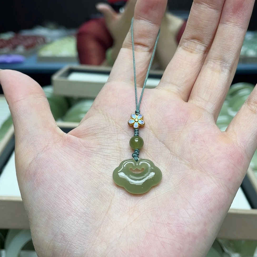 【闪购商品】和田玉手镯未镶嵌