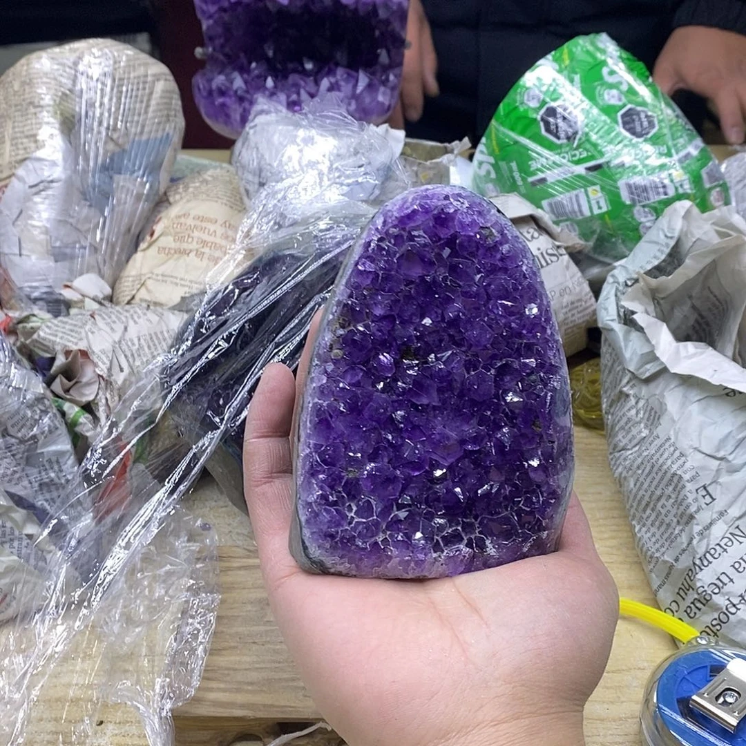 大型摆件（非配饰）未镶嵌水晶