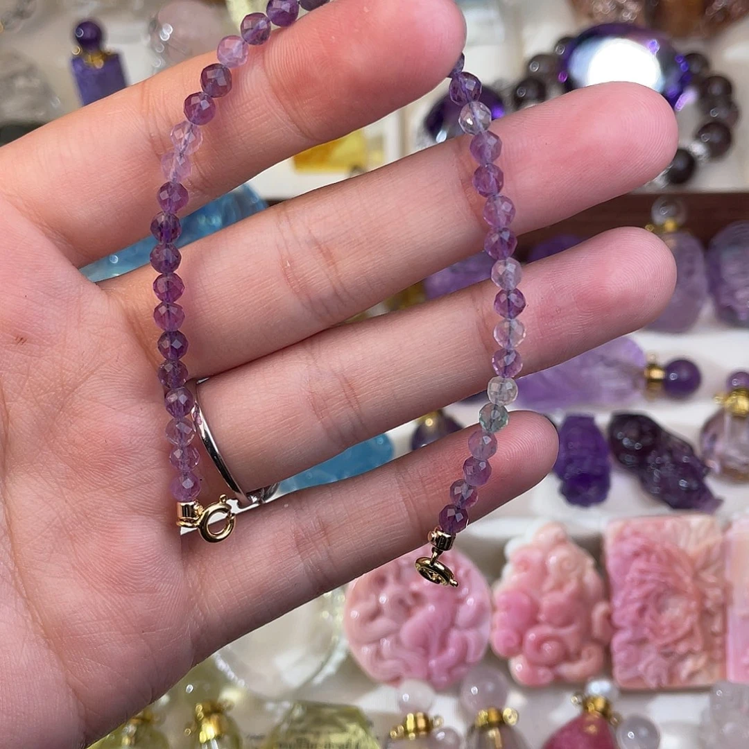 水晶颈饰未镶嵌淡***光天然水晶吊坠604