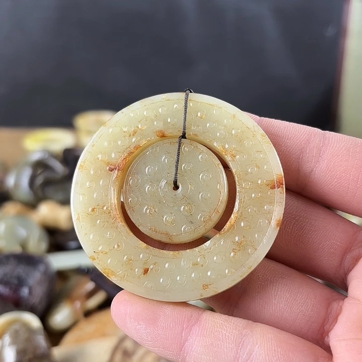 和田玉挂件未镶嵌