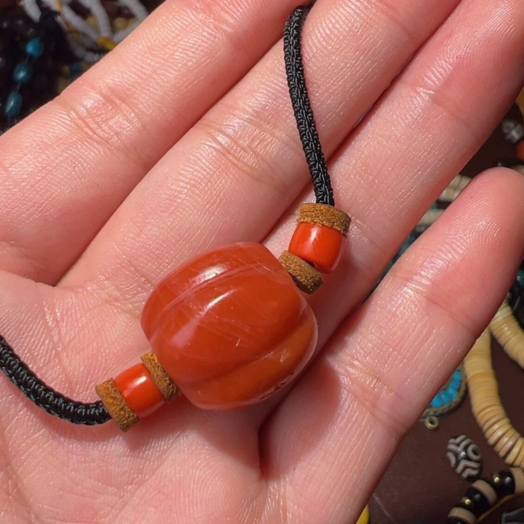 王***妈琉璃吊坠（不含链）