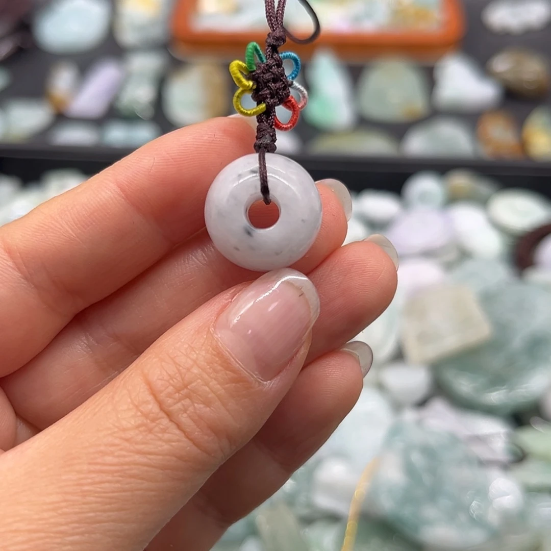 【闪购商品】翡翠颈饰未镶嵌手机链