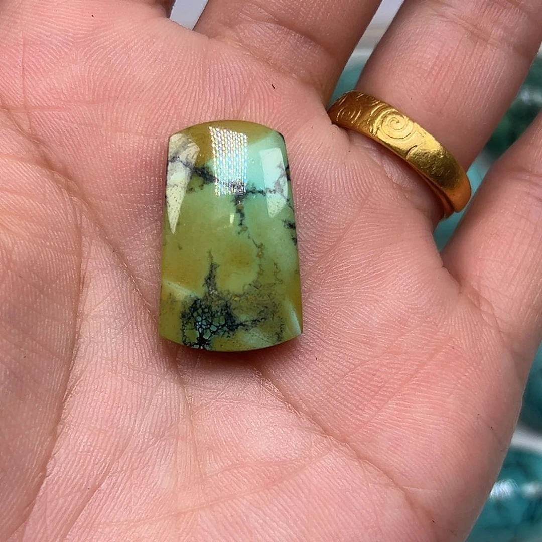 未镶嵌绿松石珠宝奇石