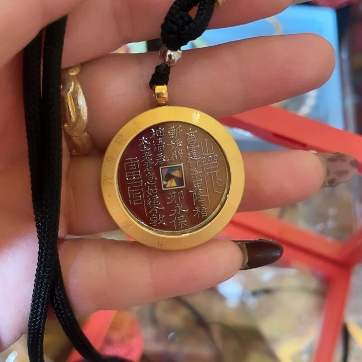 闪电够2号项链避挡