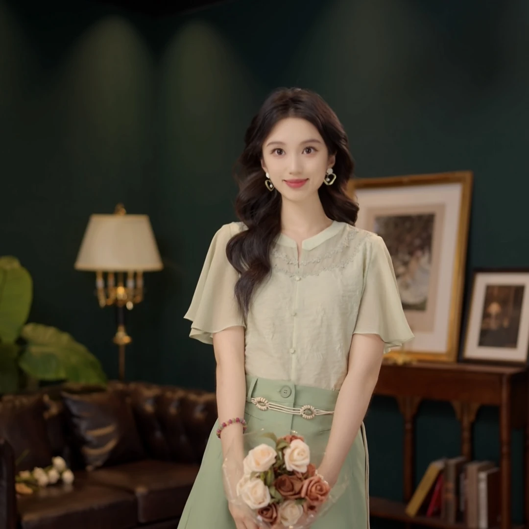 琦琦【茶色柏原】甜美休闲百搭小众短袖女夏季上衣YF1102660