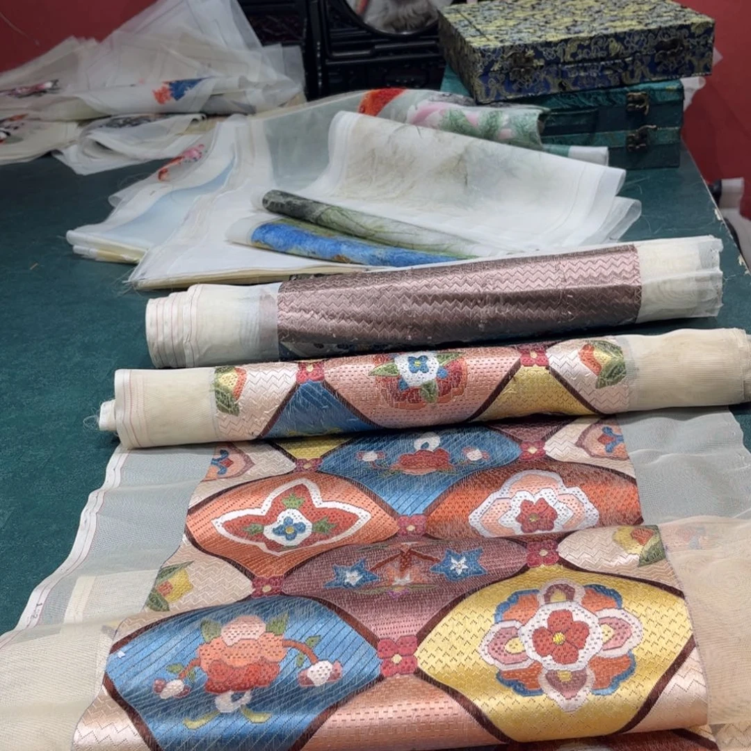 用***4织绣纯手工制作方法大全集