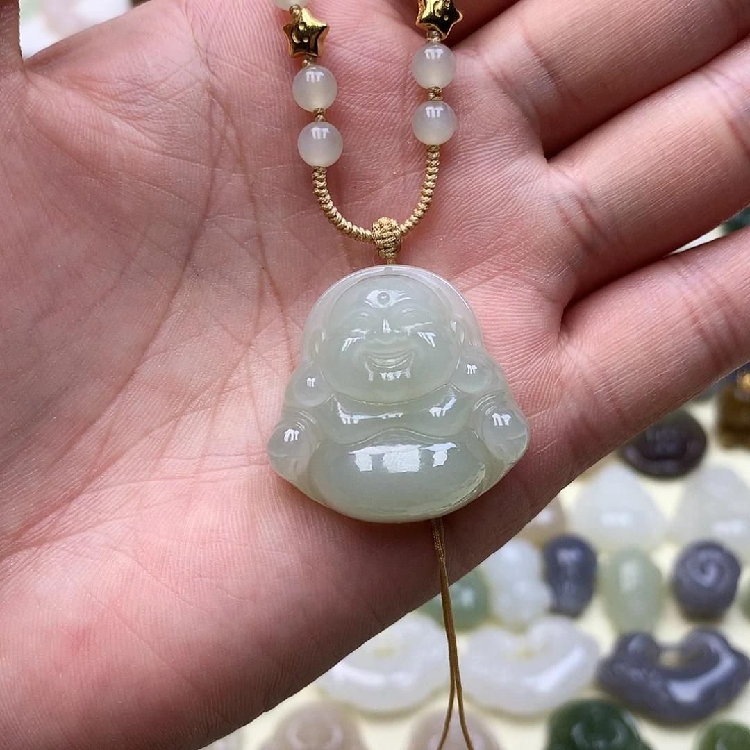 和田玉颈饰未镶嵌