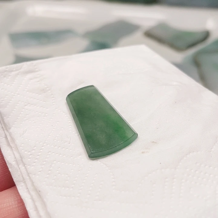 翡翠戒指未镶嵌A货