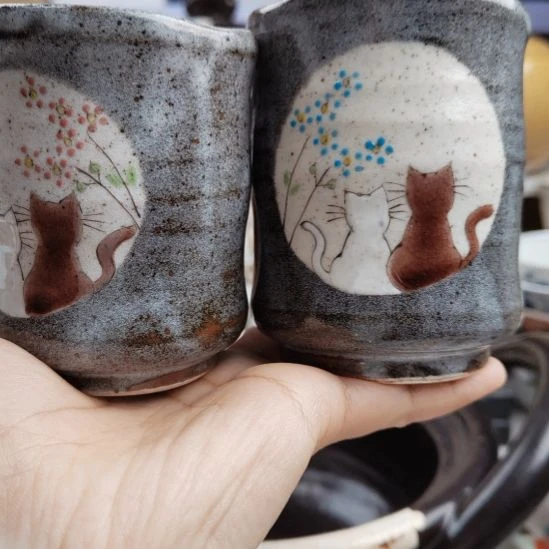 一对猫。。。。。。。。。。。