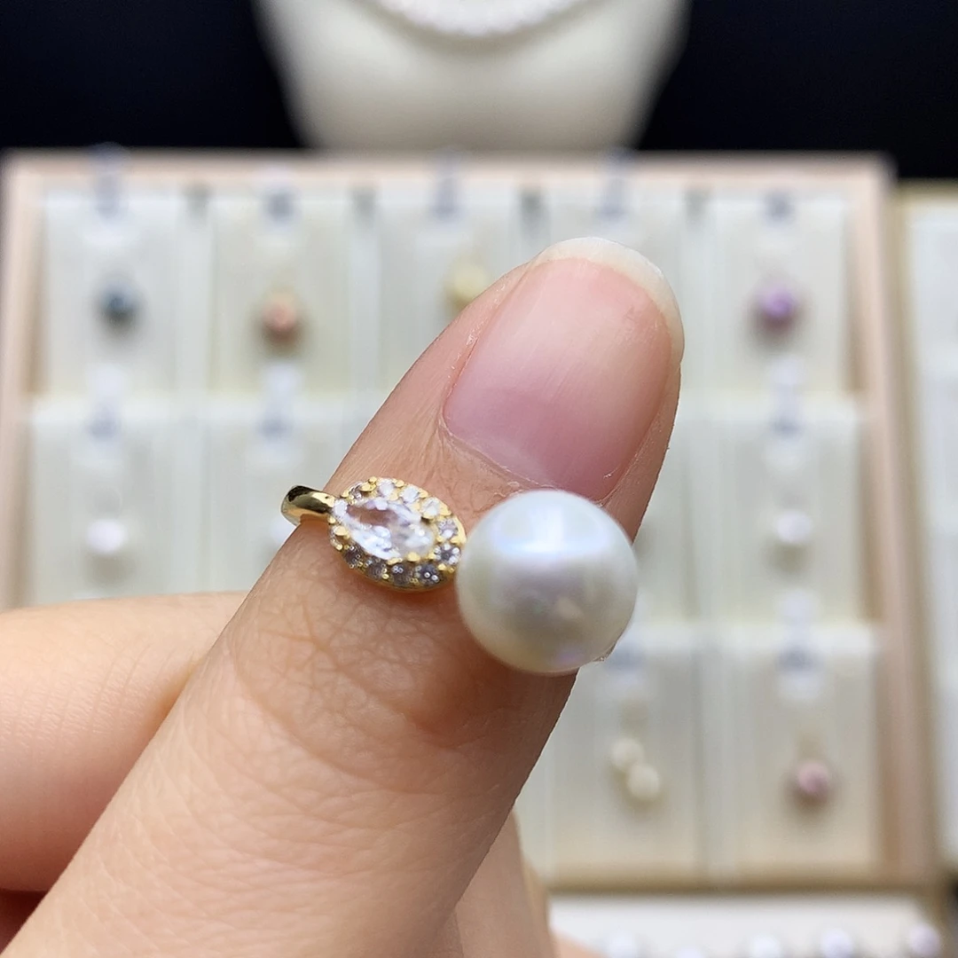 淡水珍珠合金颈饰