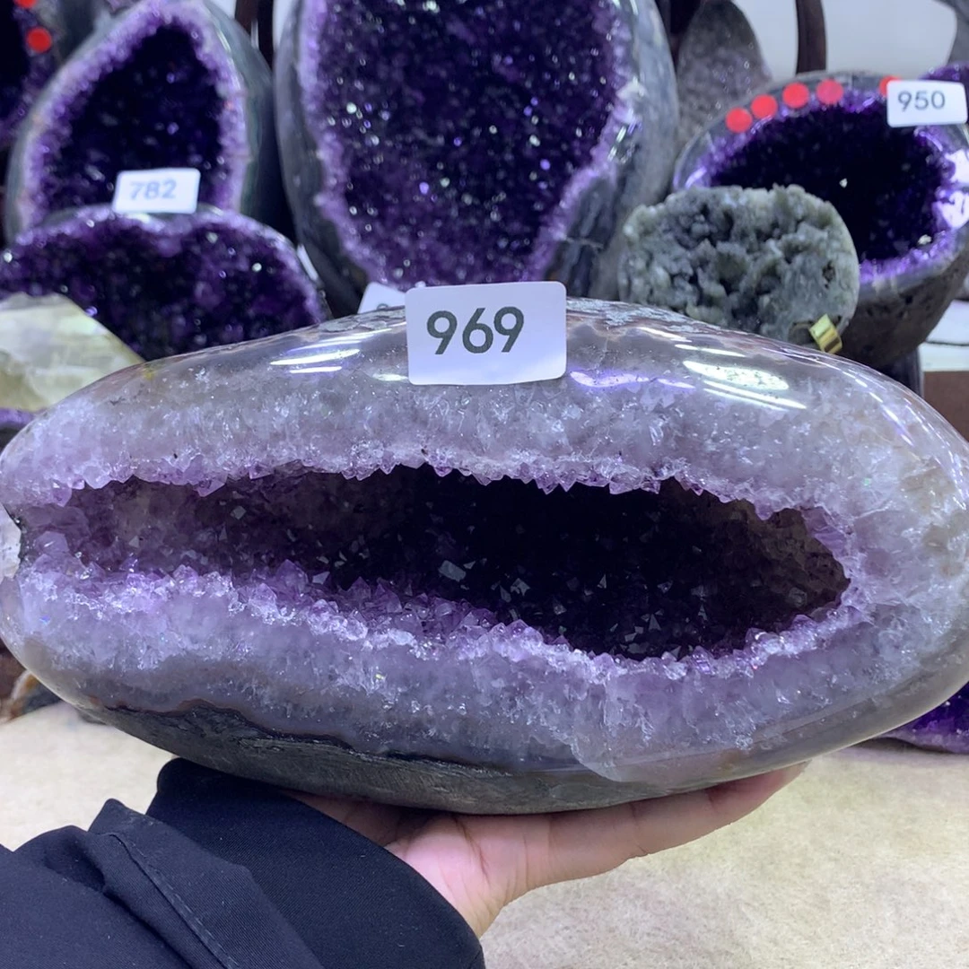 紫晶大型摆件（非配饰）未镶嵌