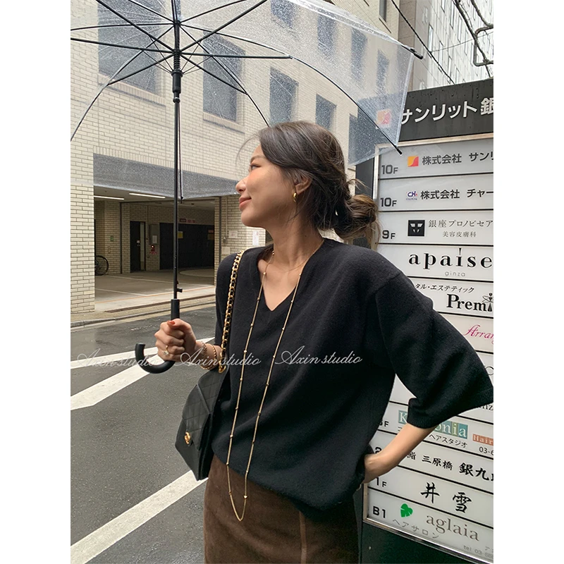 阿昕亮晶晶 黑唱片 经典百搭V领羊绒羊毛保暖宽松套头衫AX250517