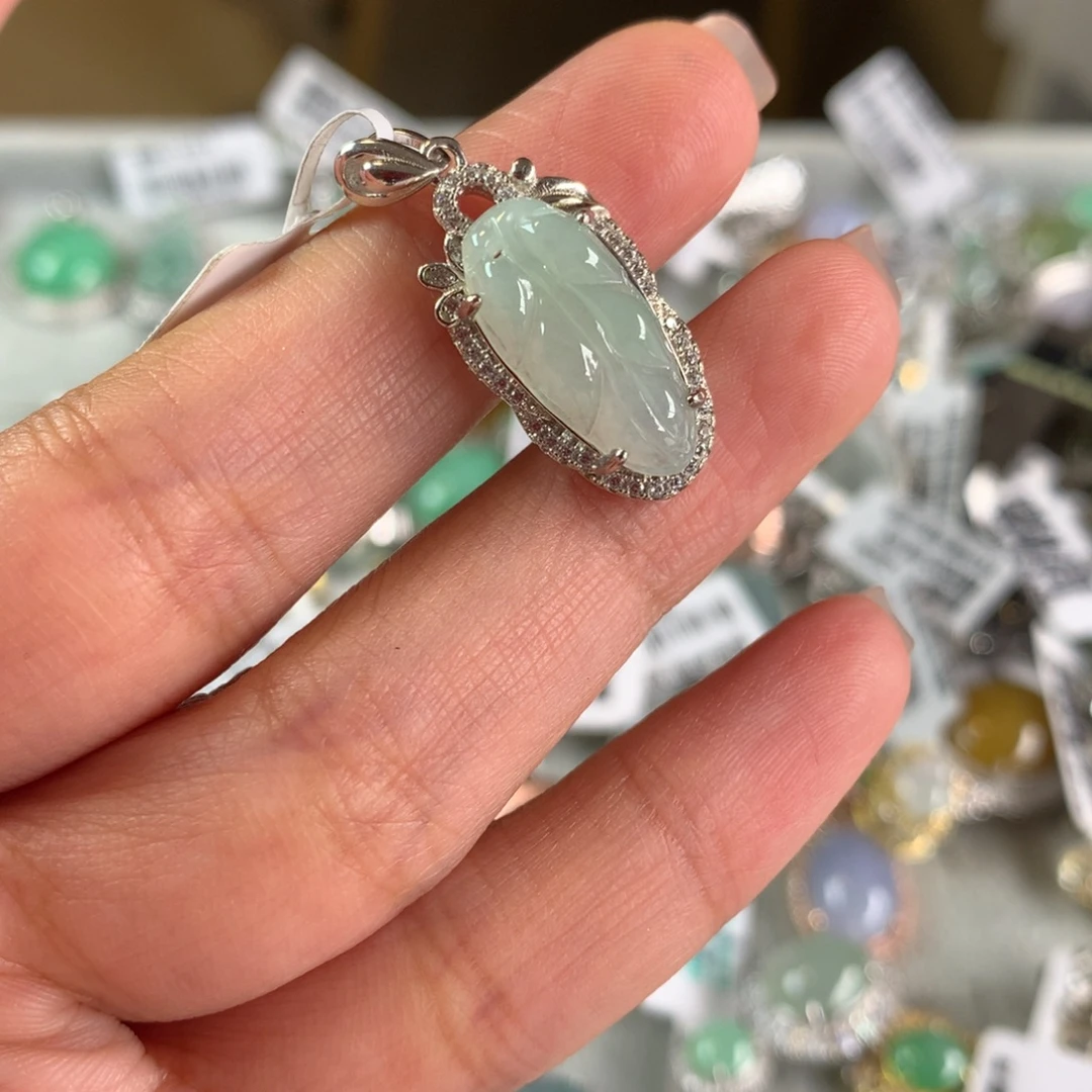 翡翠银S925镶嵌戒指吊坠