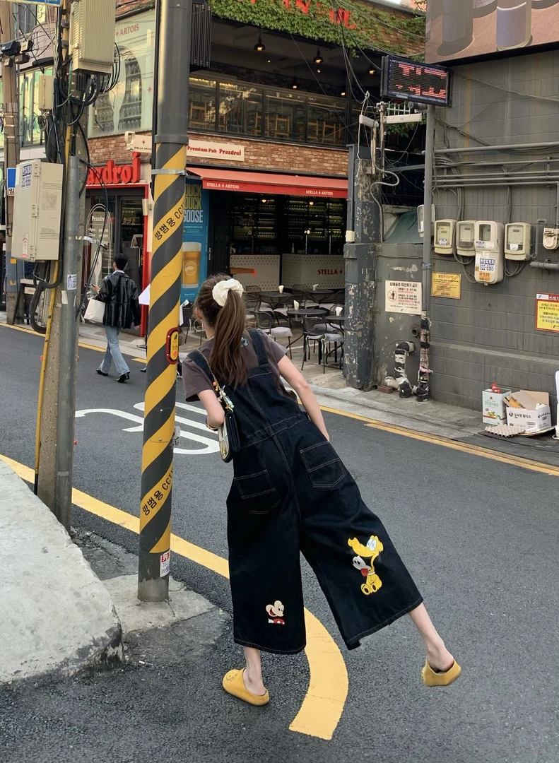 【陶格】美式复古趣味贴布老鼠刺绣牛仔阔腿休闲背带裤TG25B2K1254