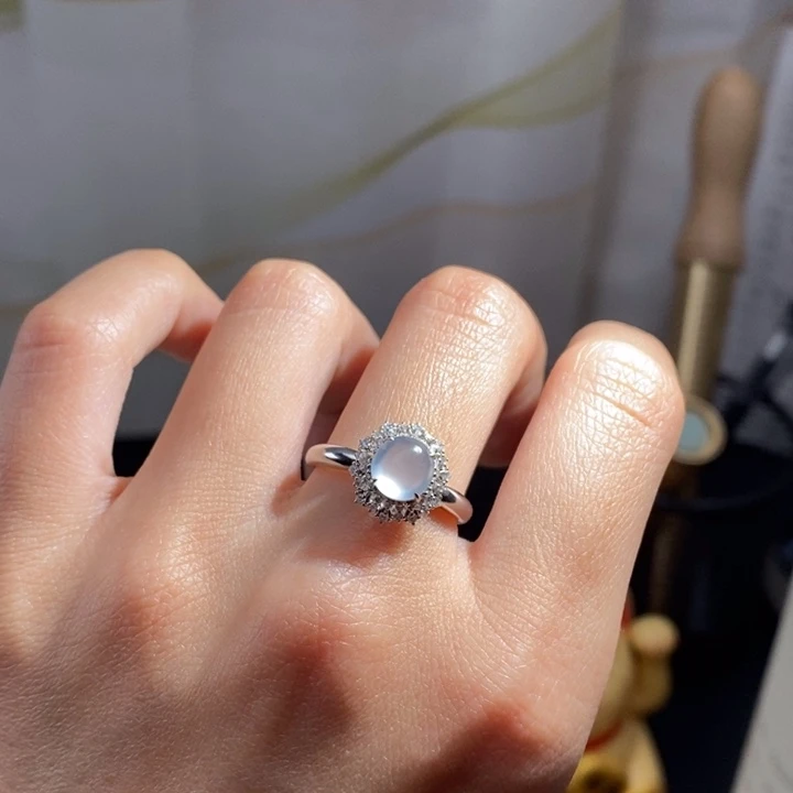 翡翠颈饰18K金镶嵌…