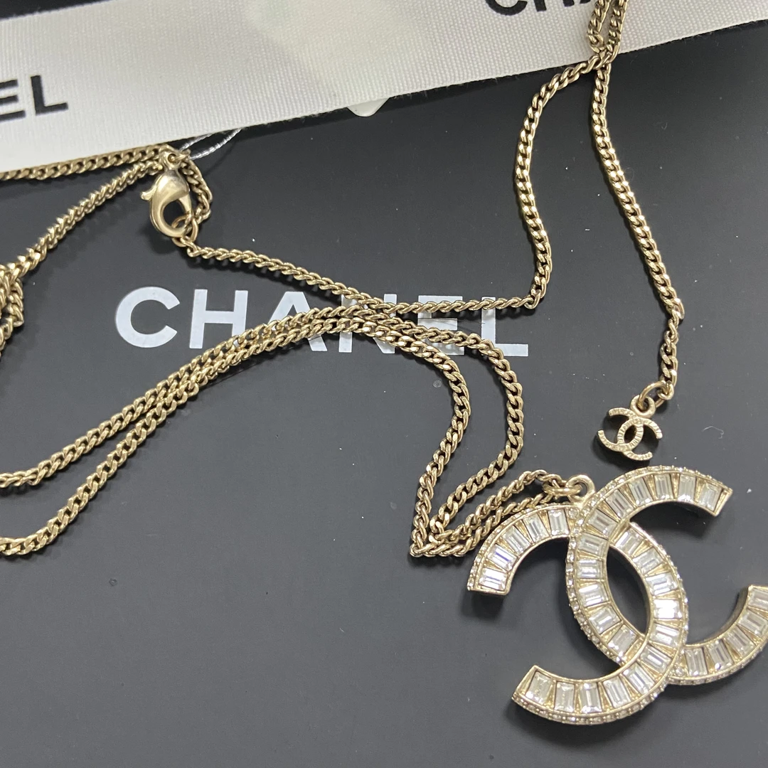 99新 Chanel/香奈儿 经典 时尚 满钻 香槟金 镶钻 毛衣链 项链