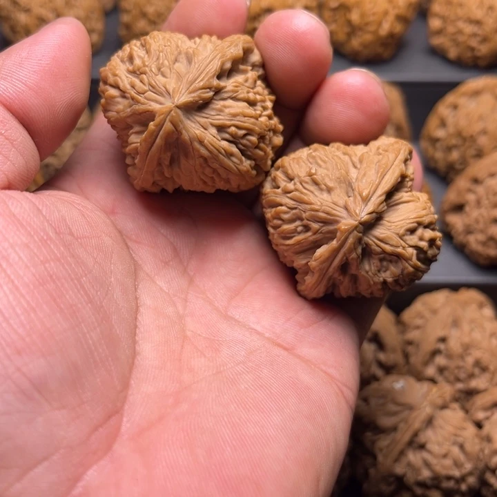 核桃手串/手链6**0南疆石41 尺