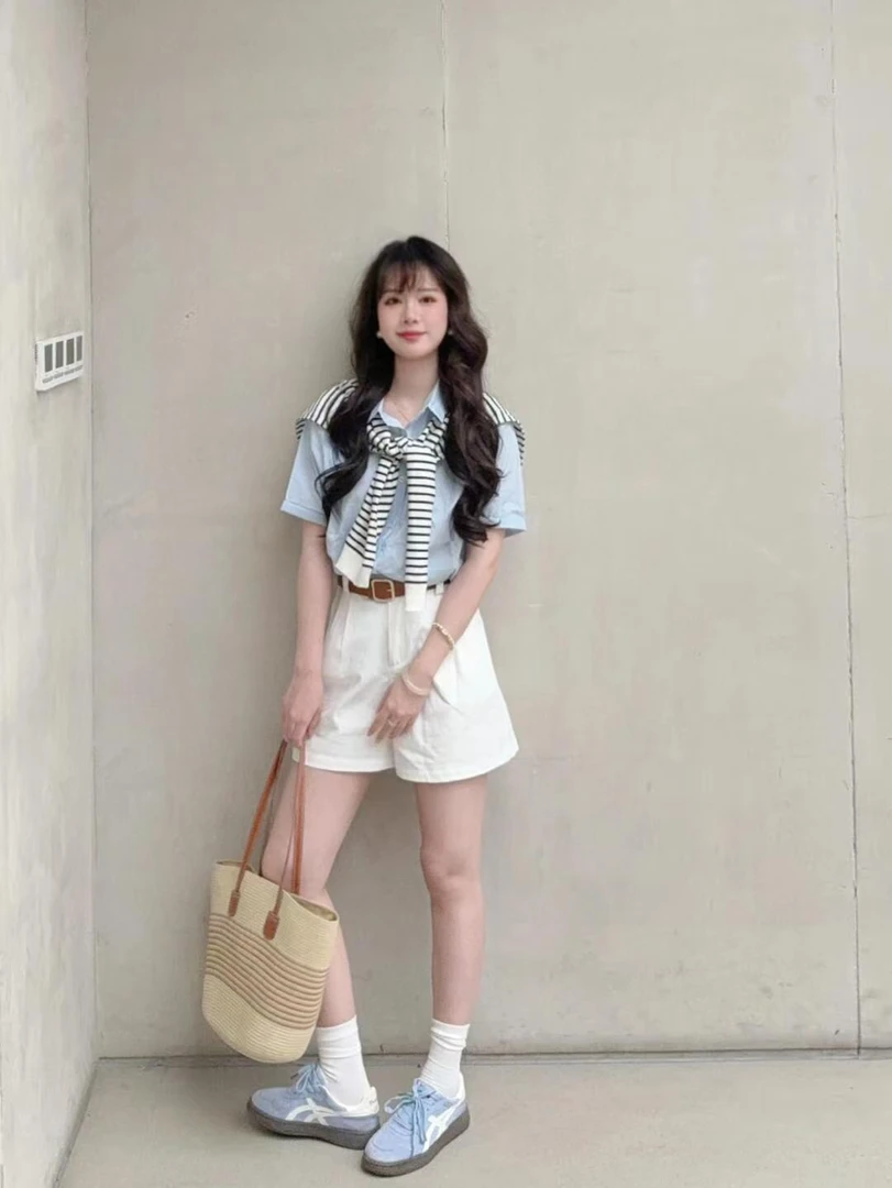 【小奶盖】韩系条纹披肩polo翻领短袖衬衫女夏季设计感白色短裤套装
