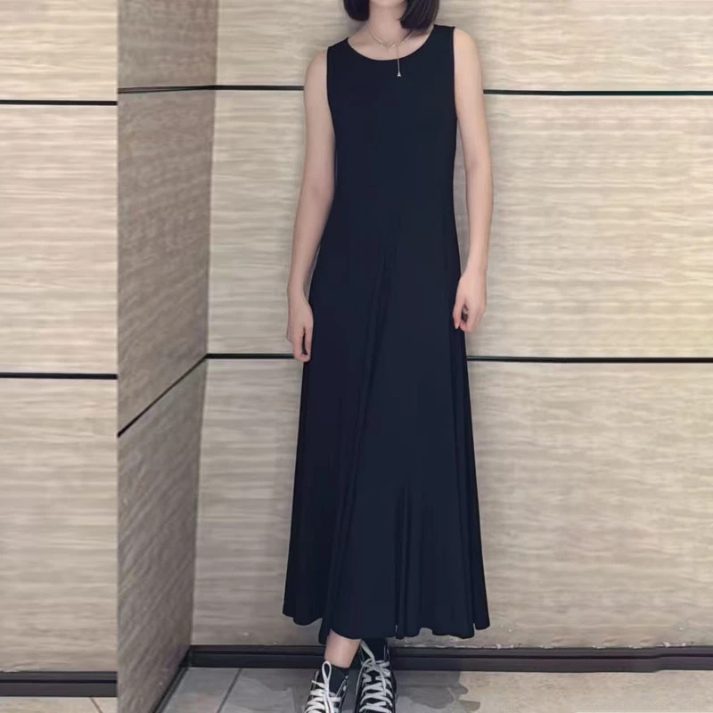 【商场同款】2025新款百搭修身显瘦法式尤莱特气质小黑裙无袖连衣裙