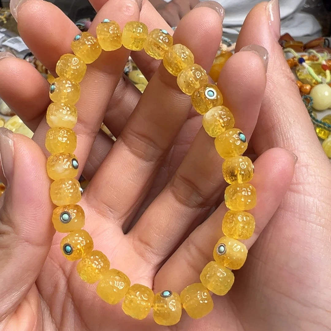 裸石蜜蜡未镶嵌琥珀