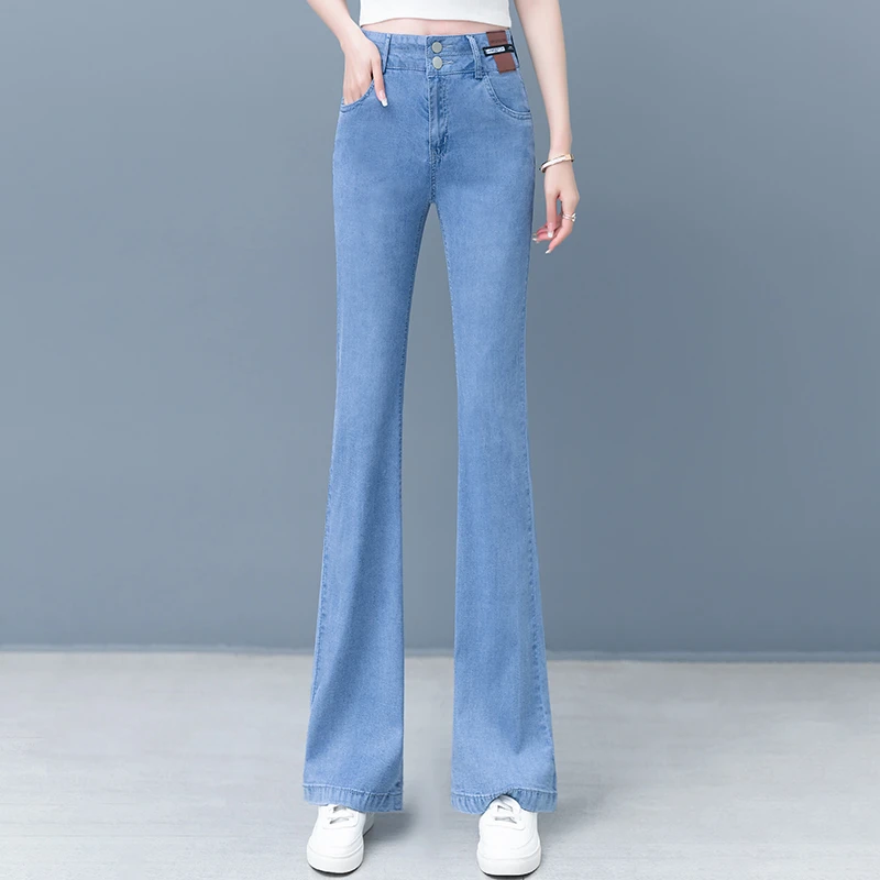 拉夏贝尔浅蓝色薄款微喇牛仔裤女2025夏季新款气质显瘦高腰喇叭裤