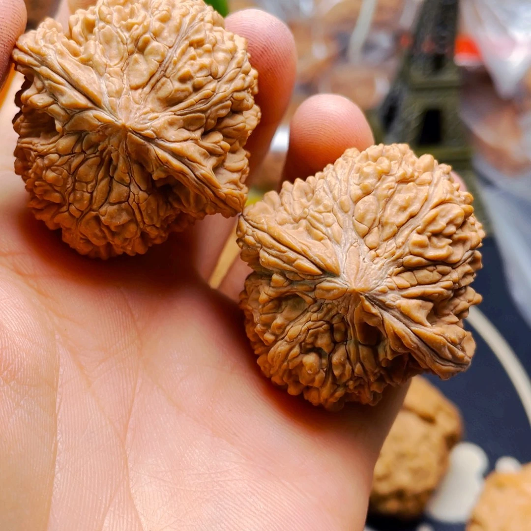文玩核桃吊坠满天星