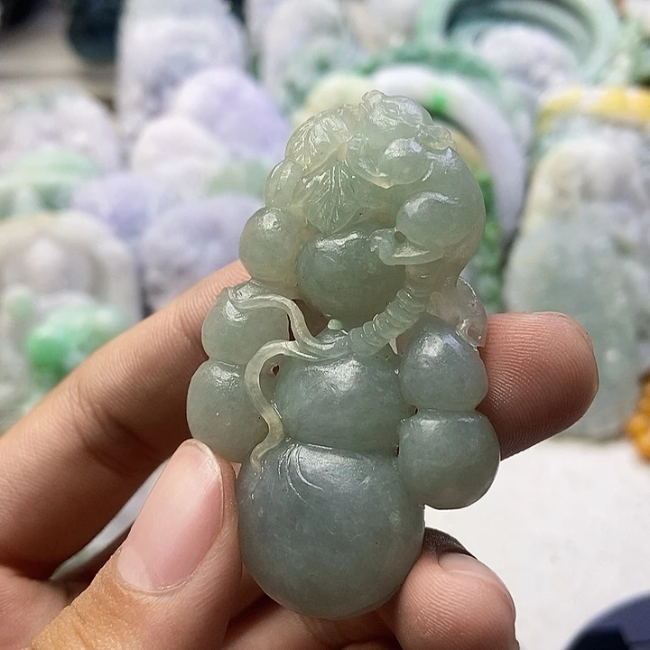 定制翡翠未镶嵌天然翡翠