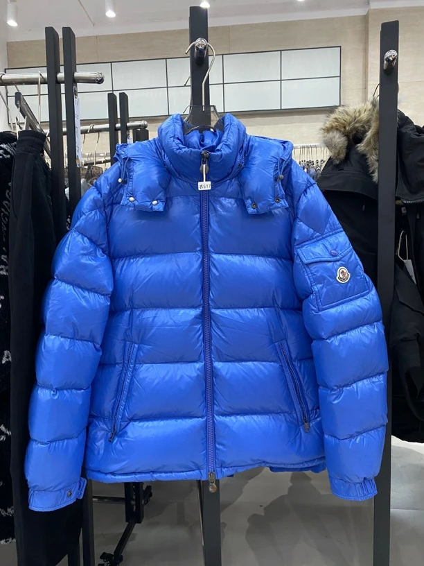 99新 MONCLER MONCLER羽绒服 肩宽49 胸围122 尺码5 编码517