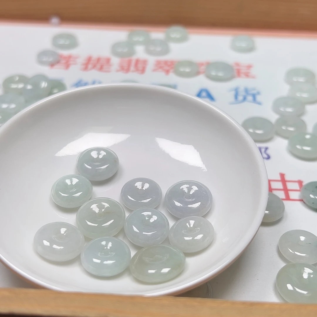 【闪购商品】未镶嵌手链翡翠得**鱼