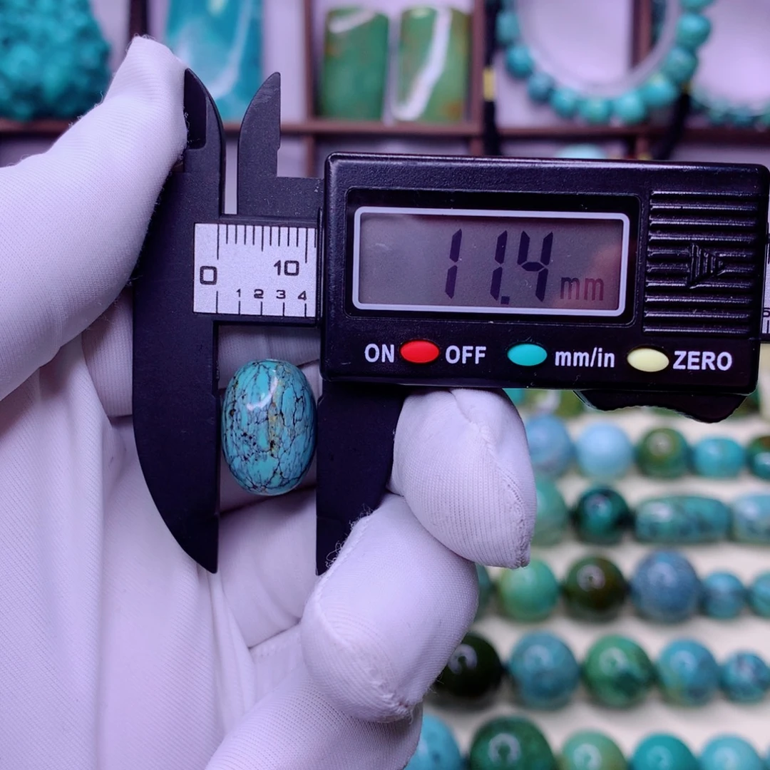 绿松石未镶嵌原矿绿松石