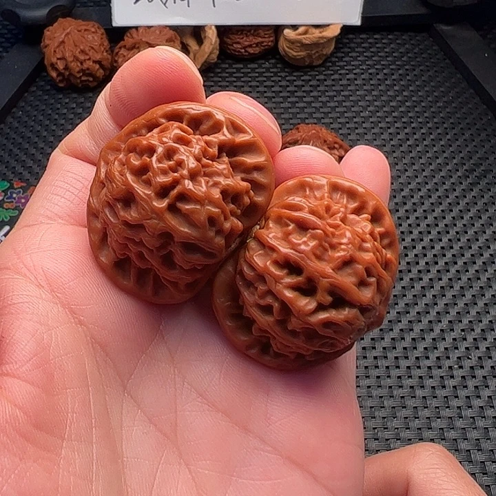 文玩核桃把件宫灯