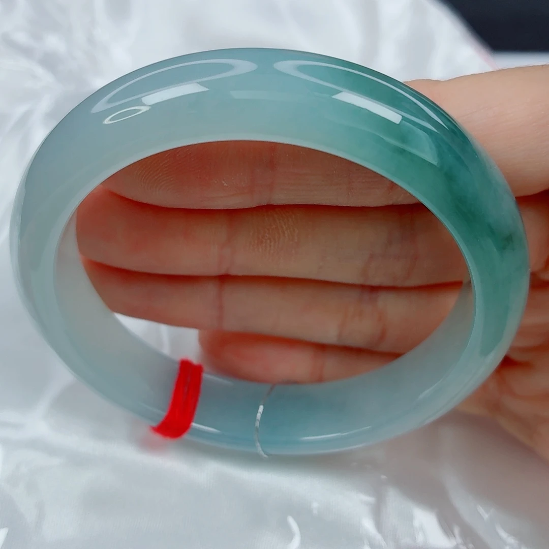 翡翠未镶嵌手镯56正圈，冰胶蓝紫底，飘色特别，强推，025