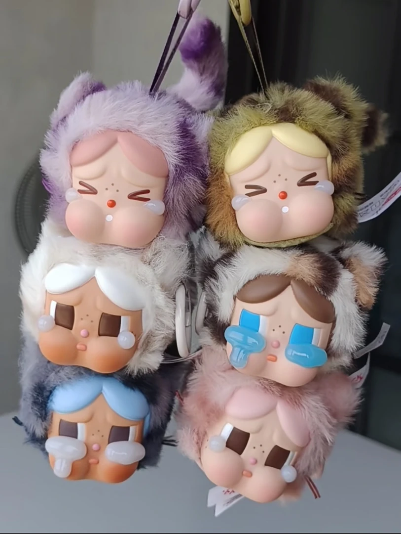 CRYBABY豹豹猫猫系列-搪胶毛绒挂件盲盒