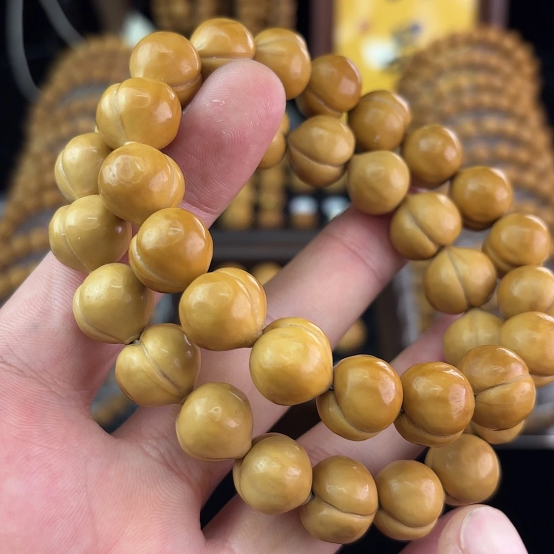 吊坠猴头核桃14左右老款屁桃（福利价）49米