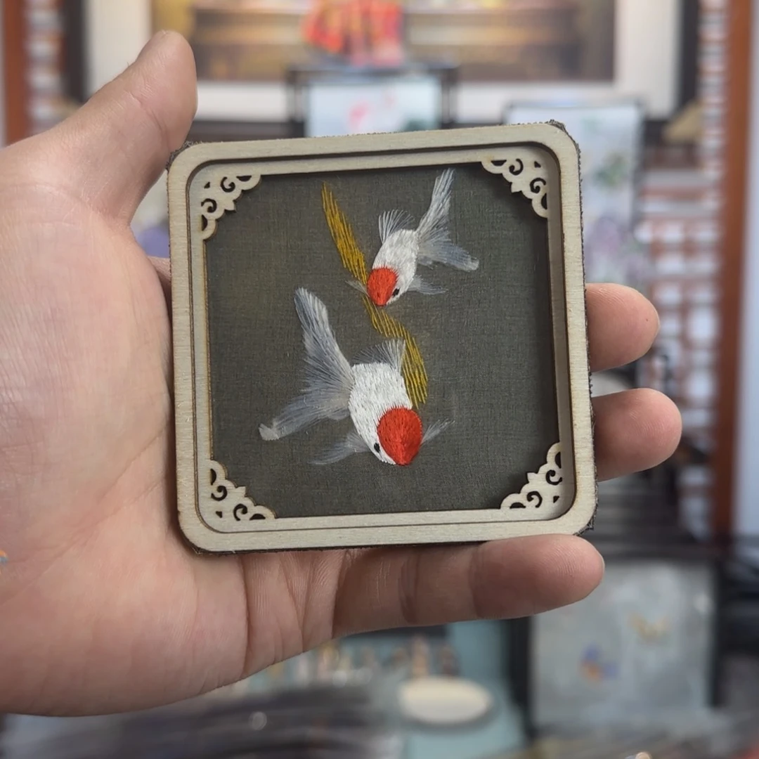 扇子冰箱贴苏绣小鱼