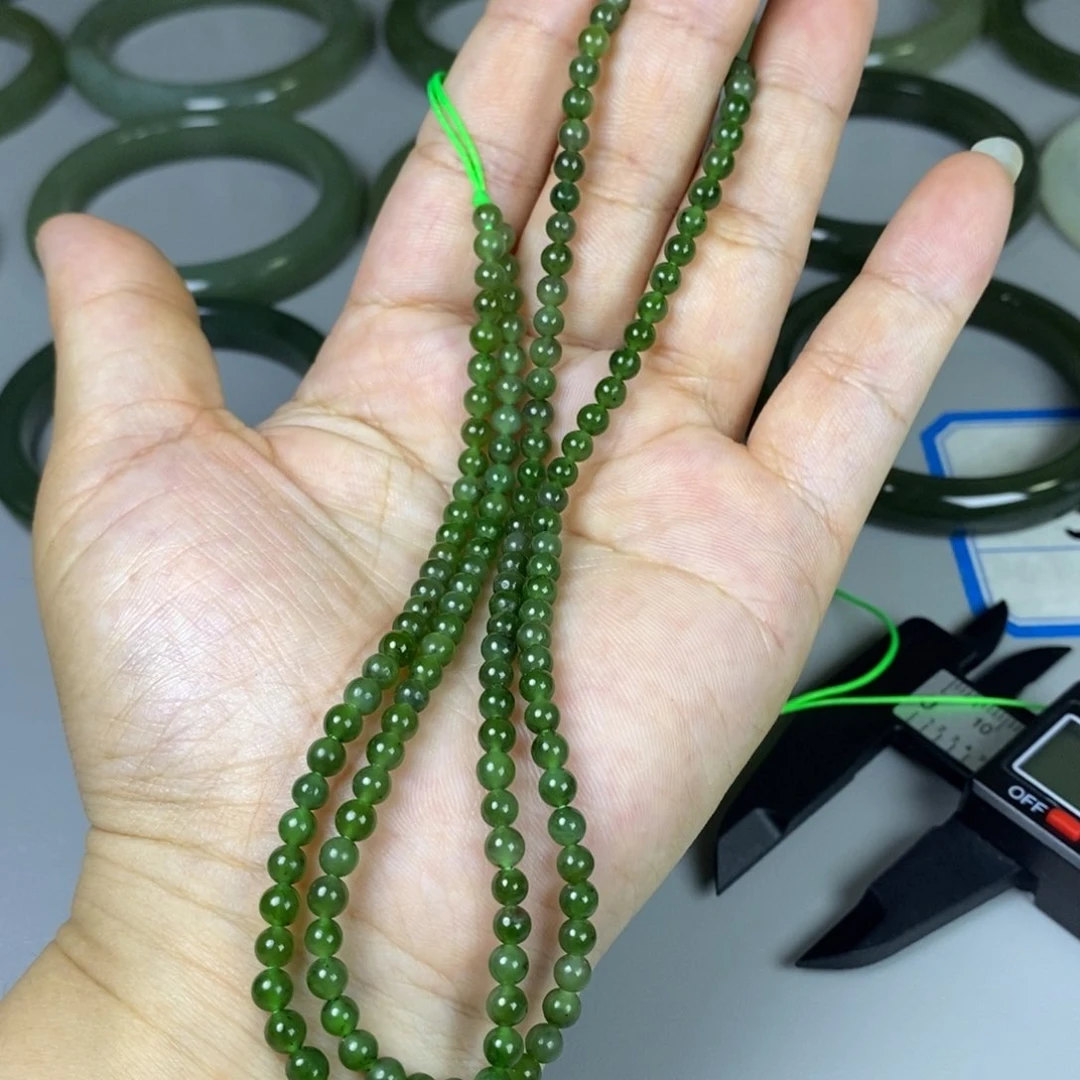 和田玉未镶嵌项链