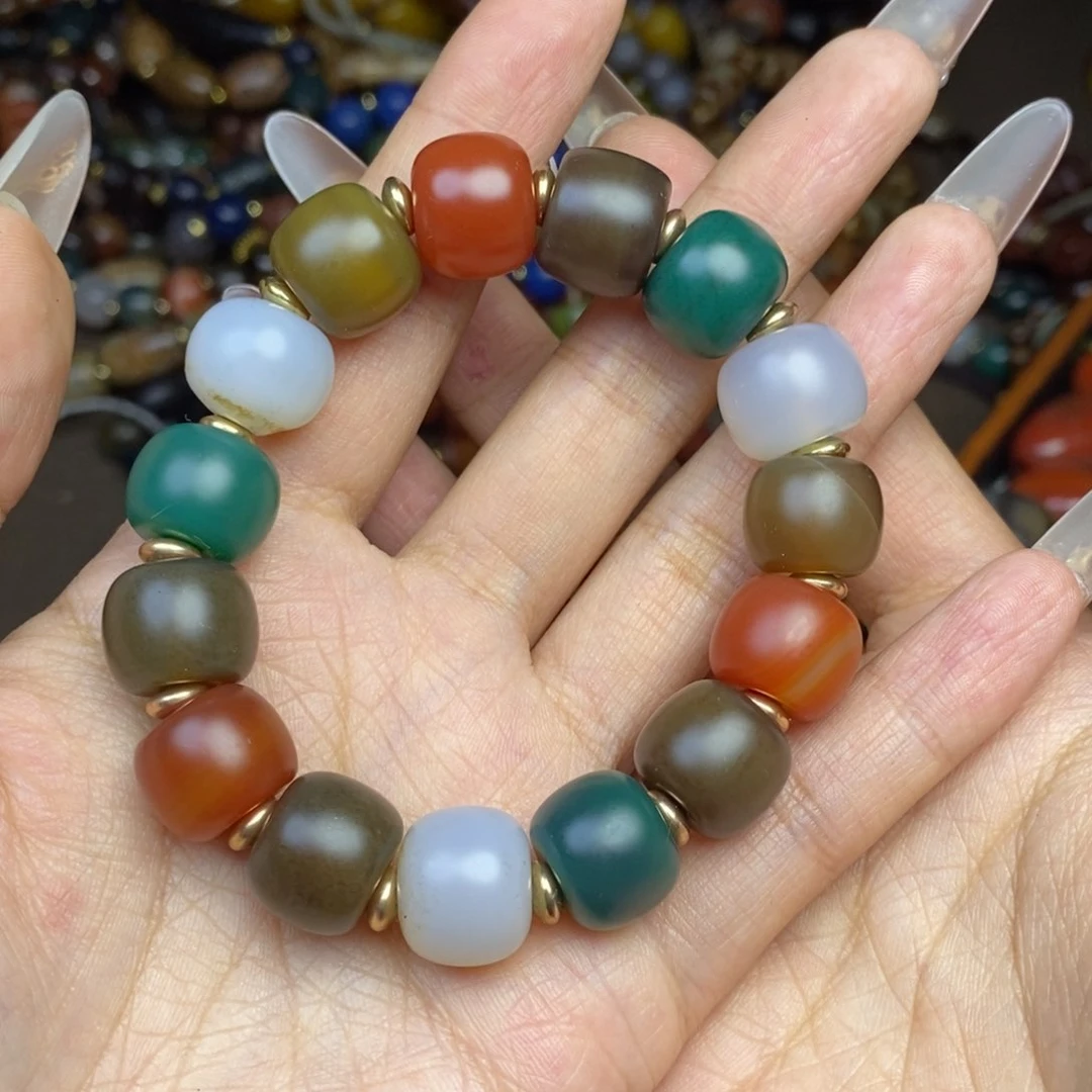 玛瑙/玉髓颈饰未镶嵌