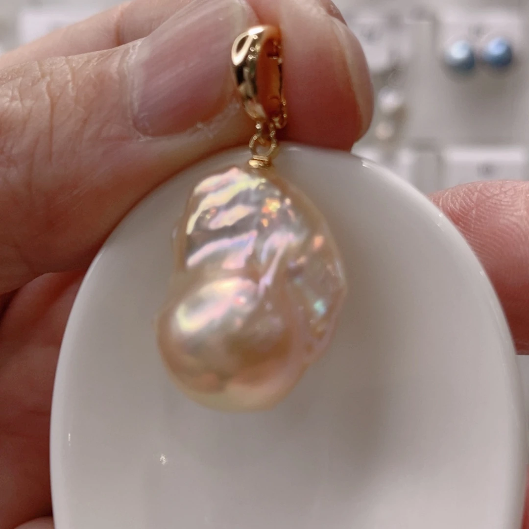 颈饰淡水珍珠未镶嵌