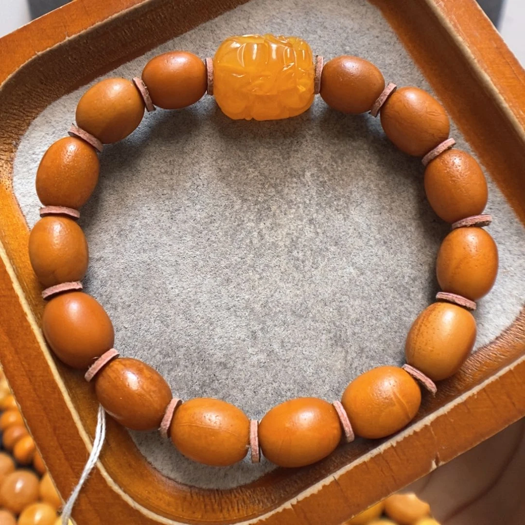 未镶嵌蜜蜡手链蜜蜡