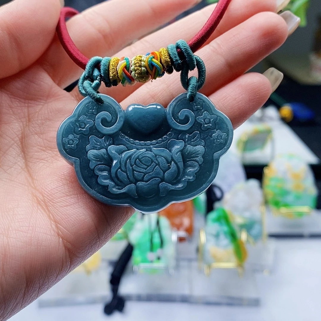 颈饰未镶嵌翡翠翡翠A货