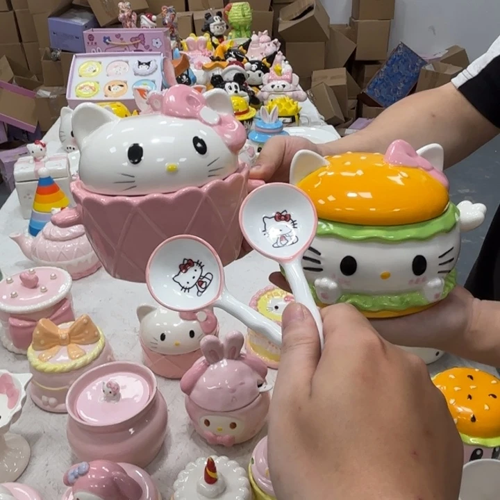 瓷片我在外面吃饭了哈哈哈