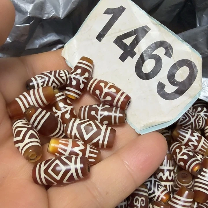 执***念玛瑙/玉髓未镶嵌颈饰