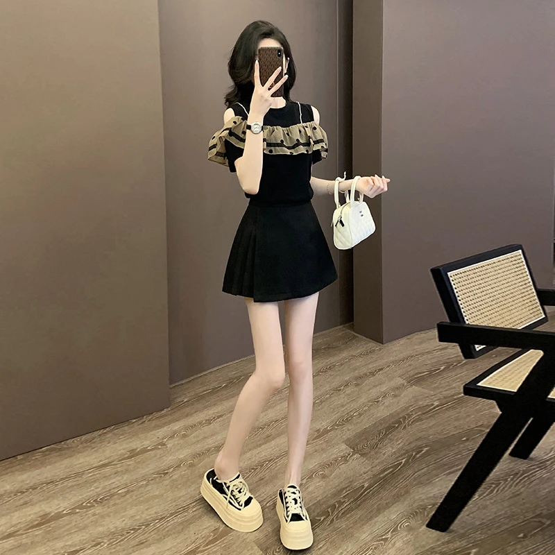 设计感套装减龄花边镂空短袖恤女2025夏新款独特百搭裤裙两件套