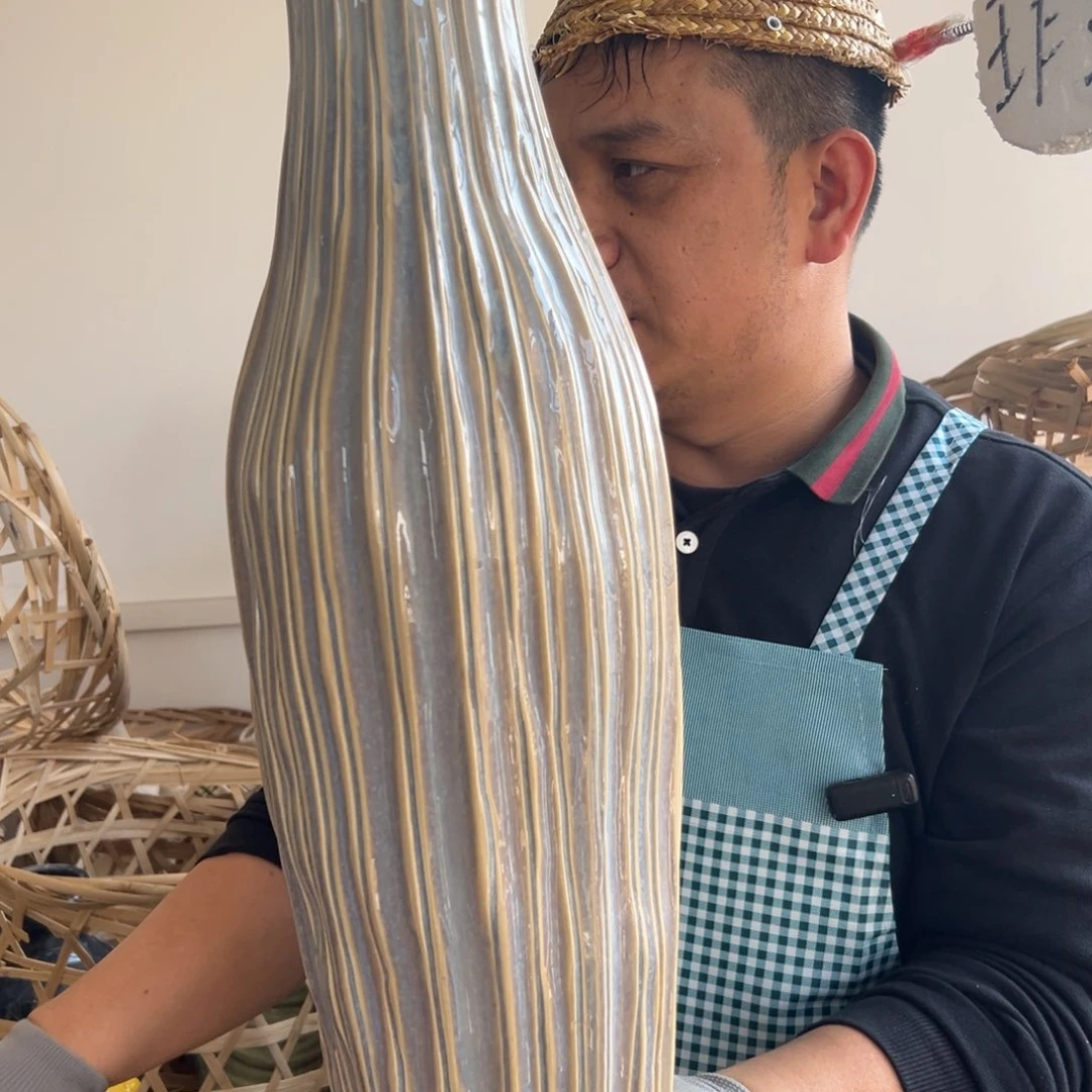 摆件51 号高中低温陶瓷工艺瓶（部分微瑕）