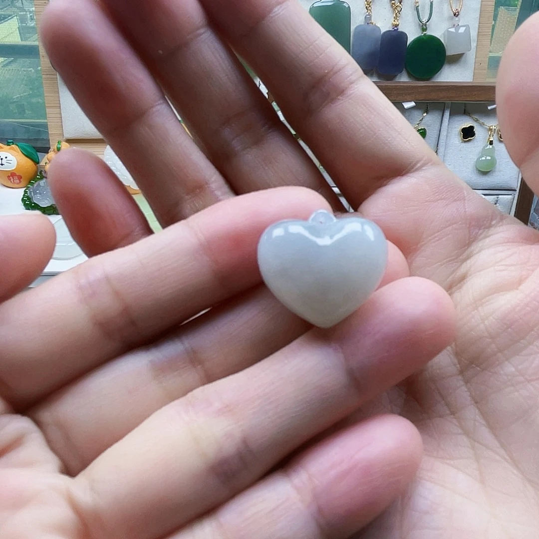 和田玉未镶嵌吊坠(不含链)