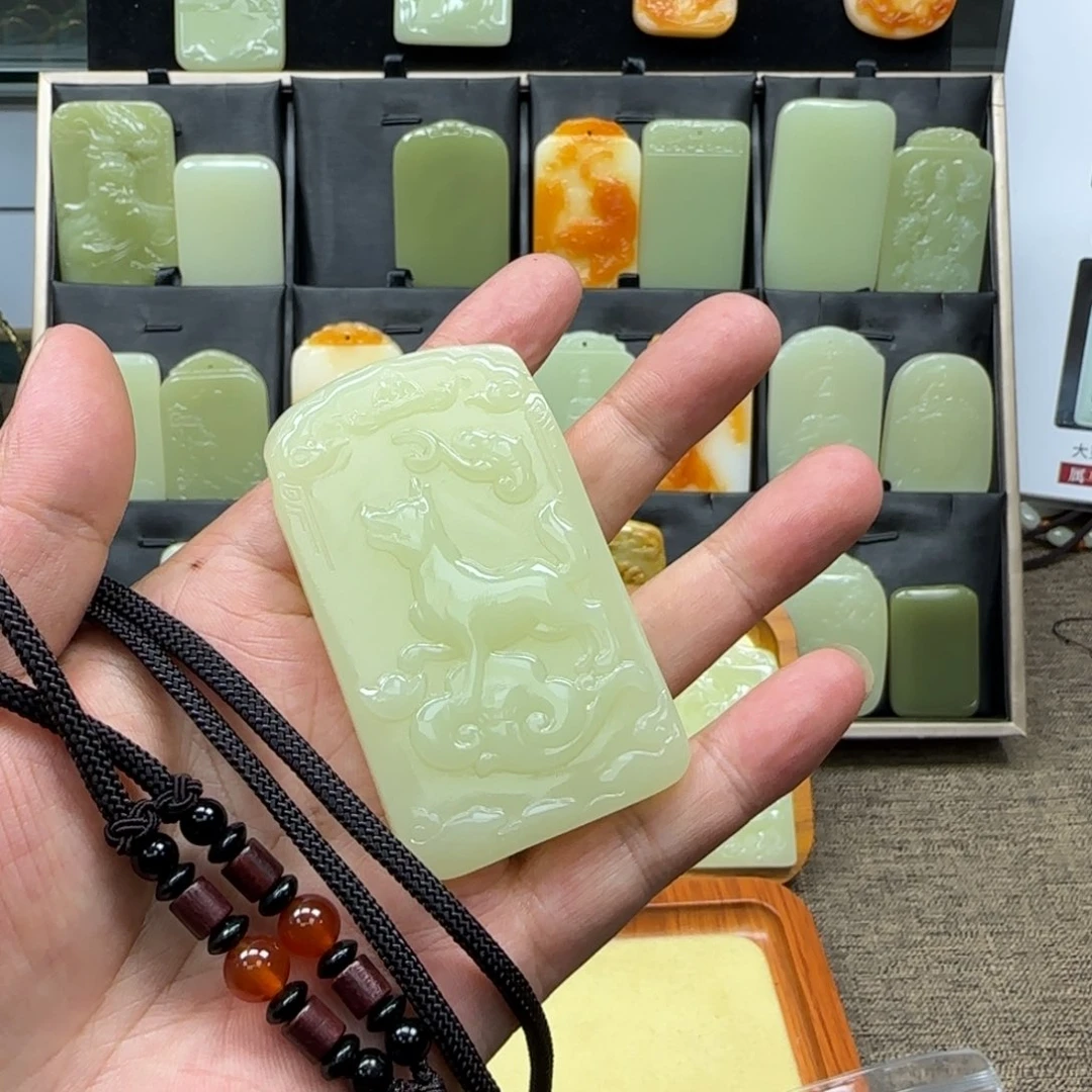 一物一拍双面生肖狗