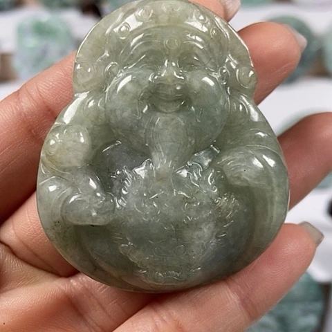 翡翠颈饰未镶嵌财神爷福利