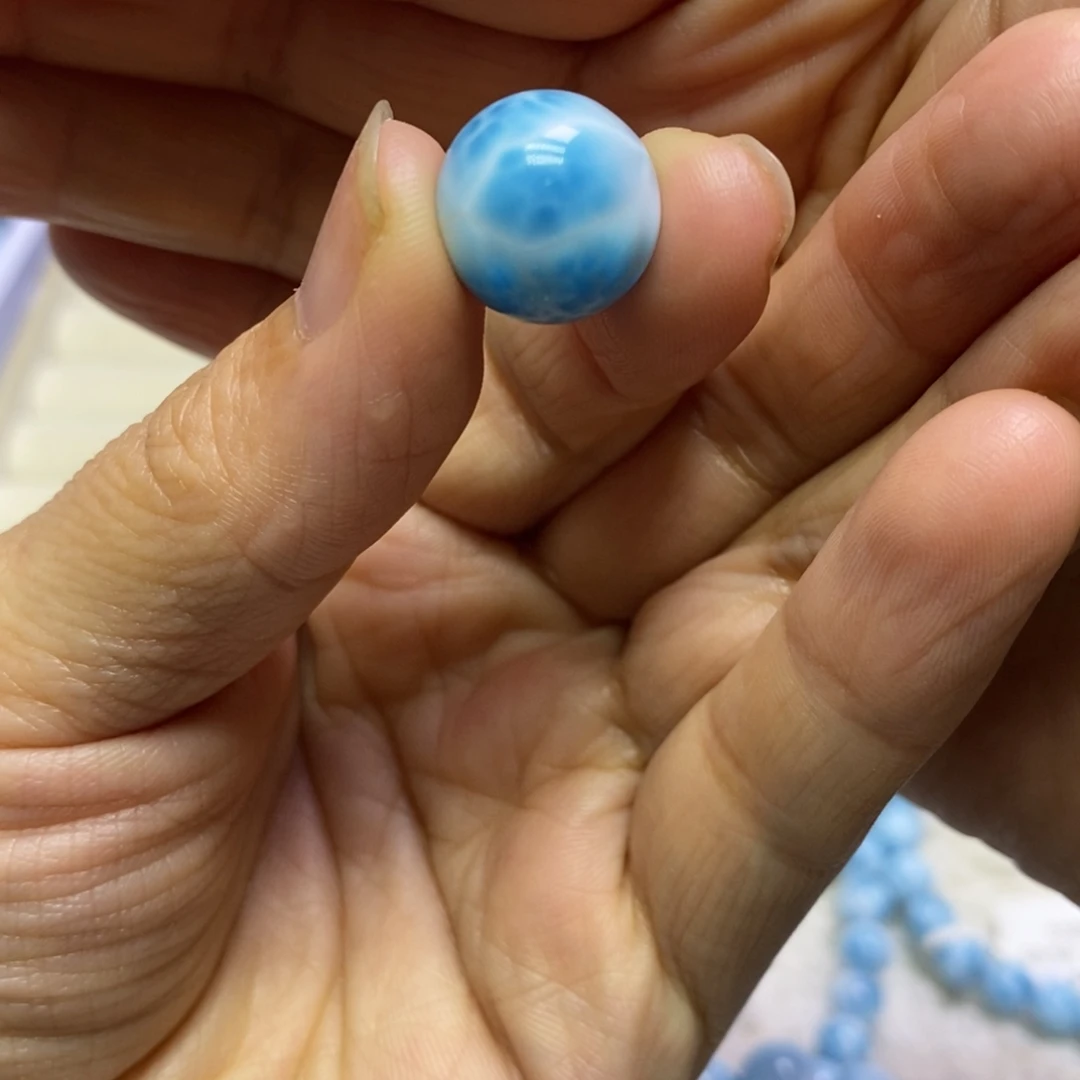 Q***寶针钠钙石（海纹石）未镶嵌颈饰